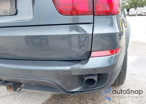 2012 BMW X5 xDrive35D z USA, uszkodzony, nr VIN 5UXZW0C55CL668018